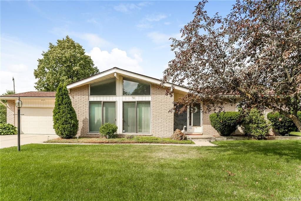 36361 Vargo St - Photo 1