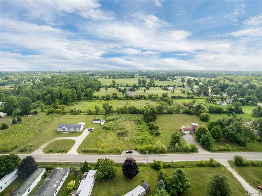 17075 Lohr Rd - Photo 1