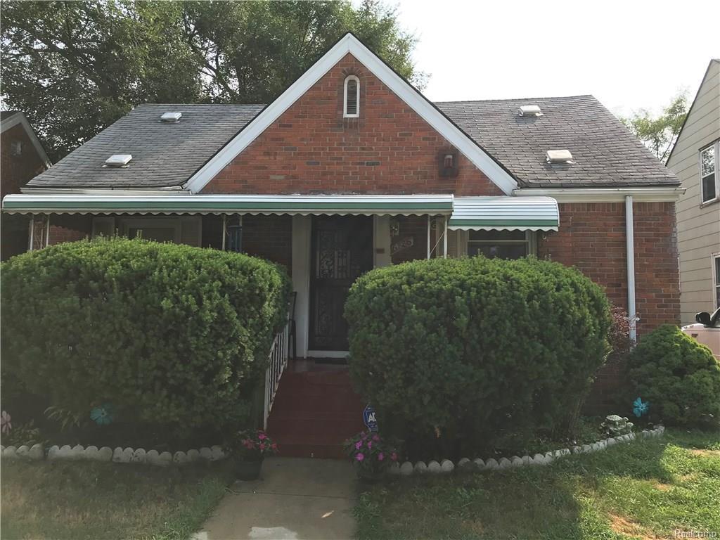 16886 Lilac St - Photo 1
