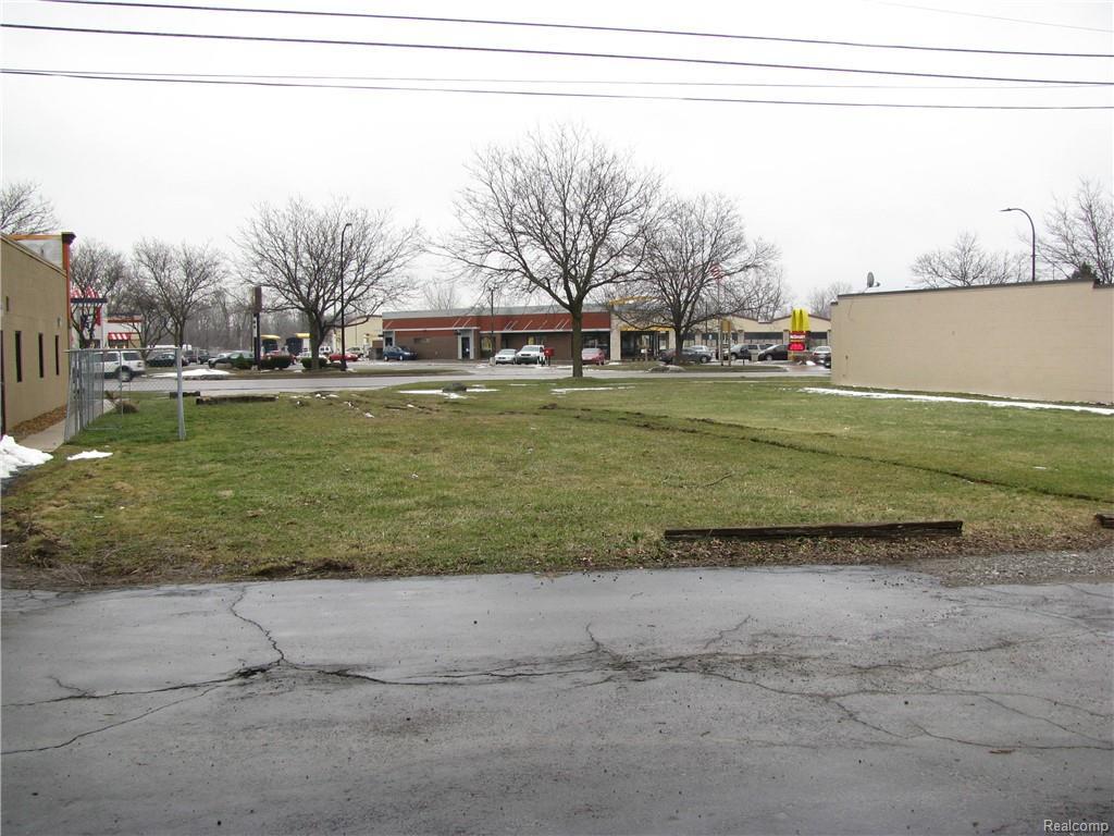 27200 Telegraph Rd - Photo 1