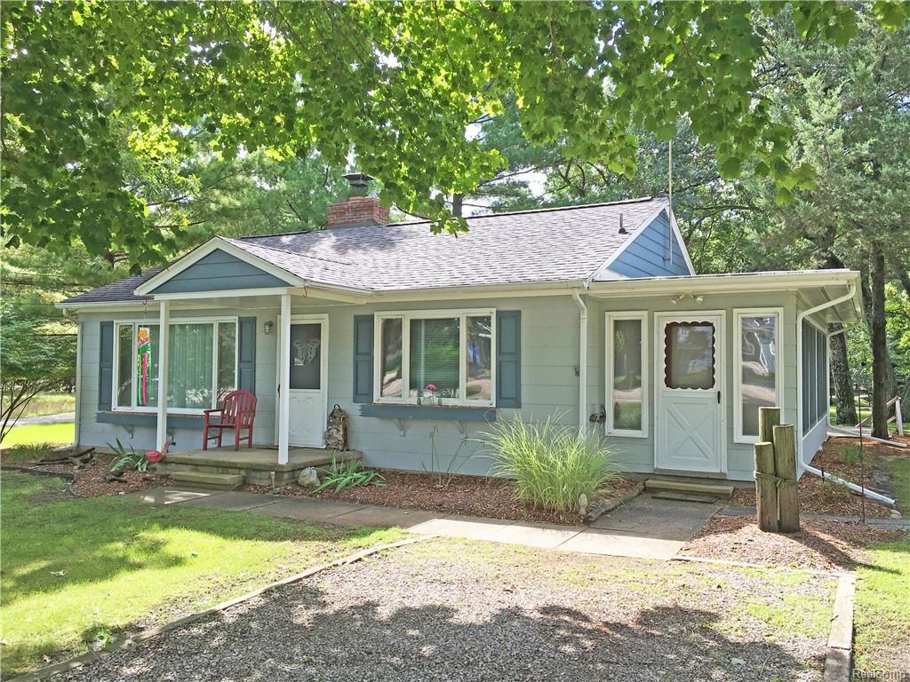 8877 Crescent Beach Rd - Photo 1