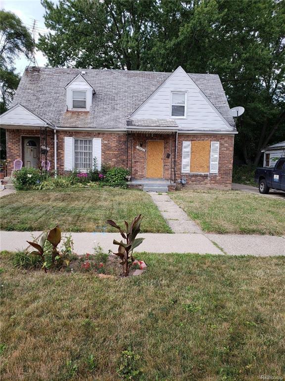 15637 7 Mile - Photo 1