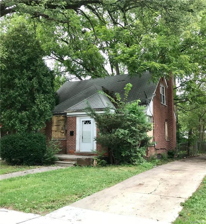 18538 Trinity St - Photo 1