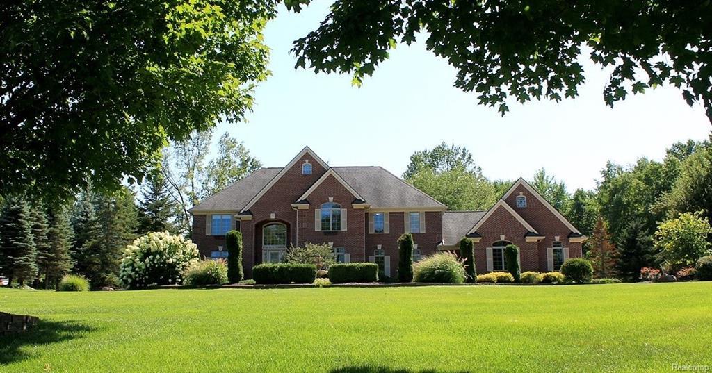2739 Tall Timbers Drive - Photo 1