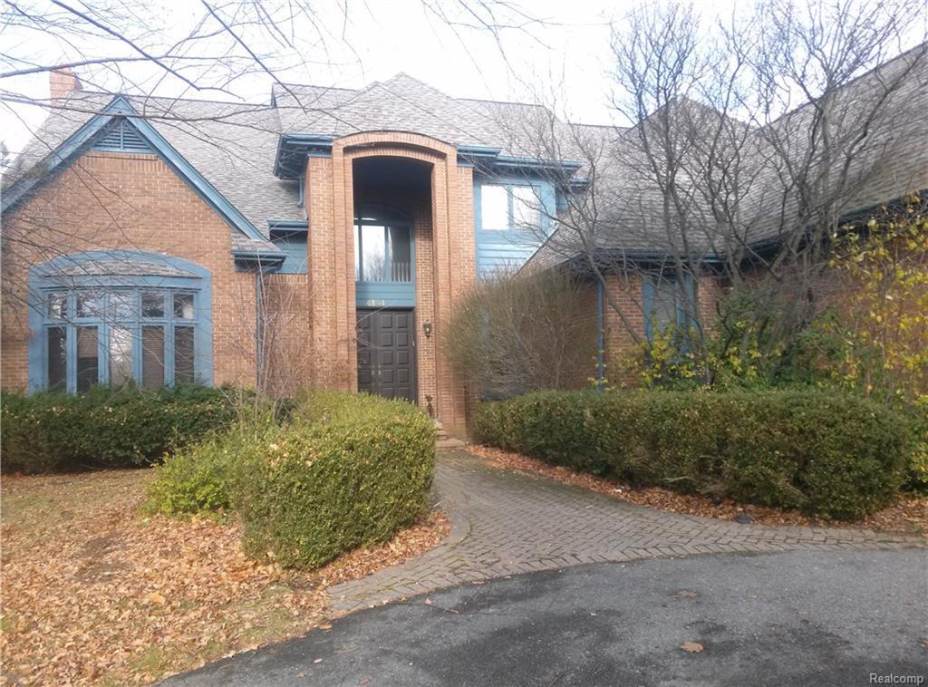 4894 Peggy St - Photo 1