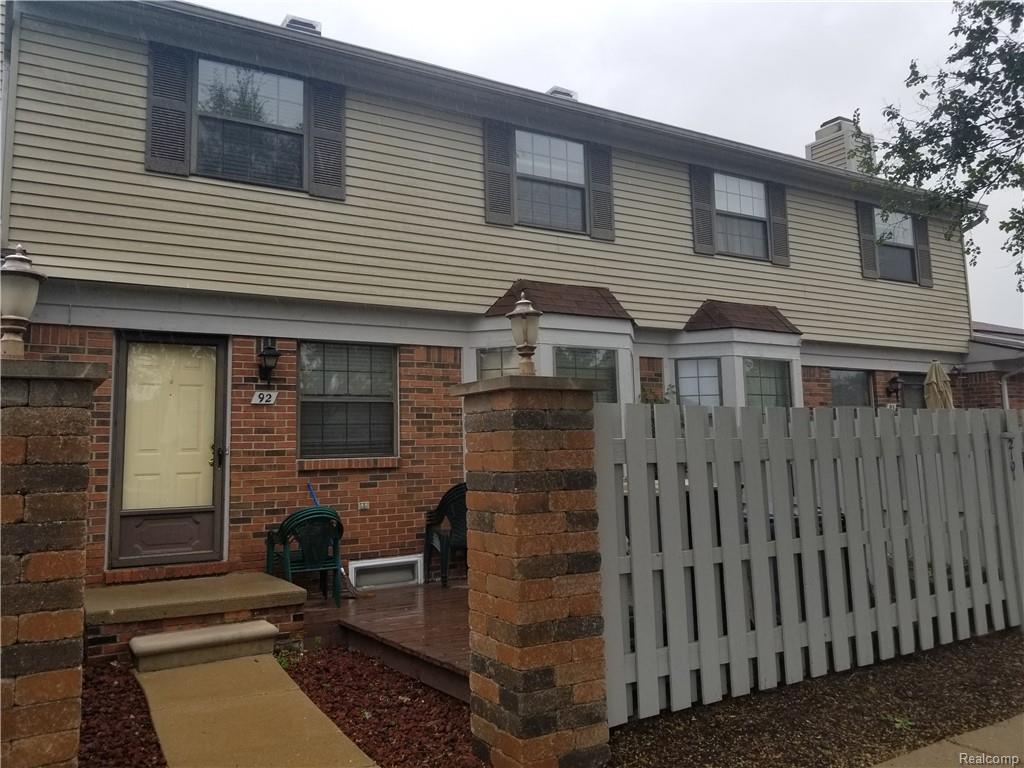 2101 Vine Way #92 - Photo 1