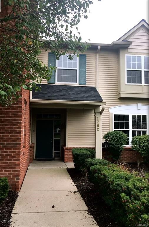 4292 Hampton Ridge Blvd - Photo 1