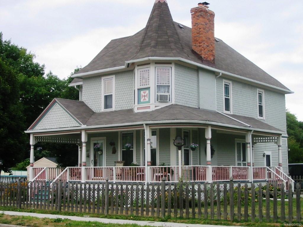 336 Union St - Photo 1