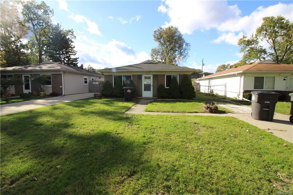 15690 Oldham St - Photo 1