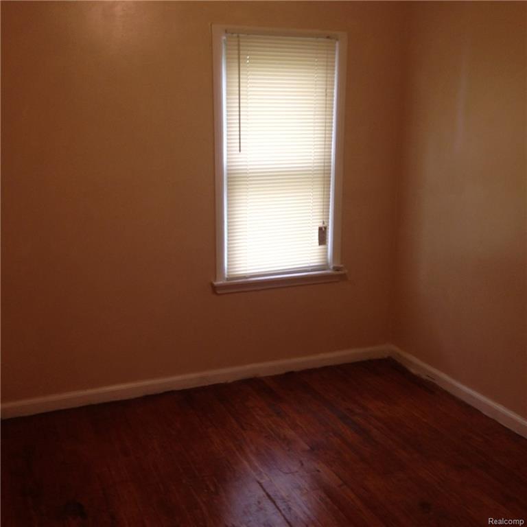 7546 Forrer St - Photo 1