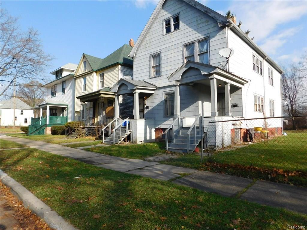 2242 Fischer St - Photo 1