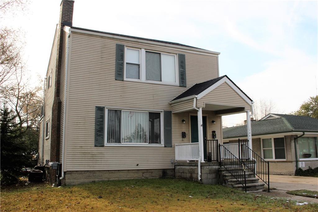 1321 9 Mile Rd - Photo 1