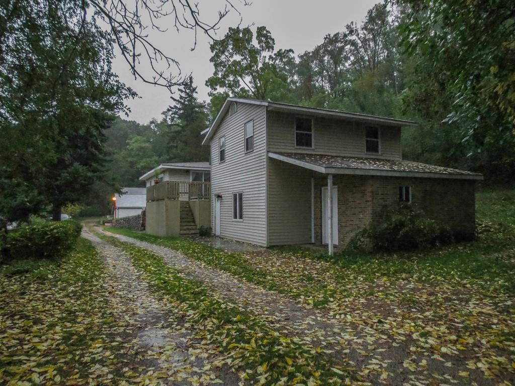 11337 Hillside Dr N - Photo 1