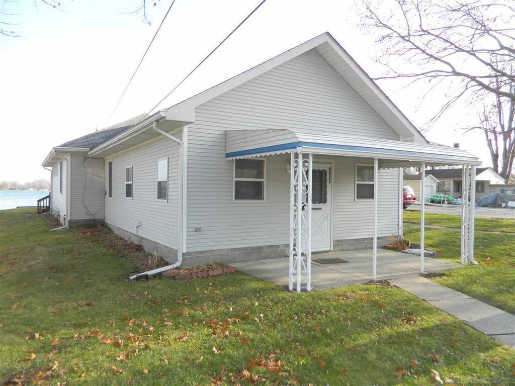 9423 River Rd - Photo 1