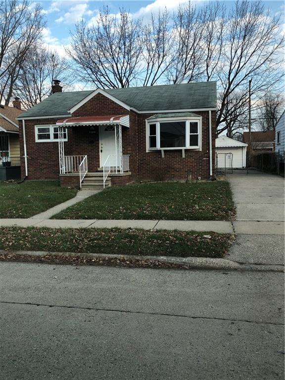 22036 Birchwood Ave - Photo 1