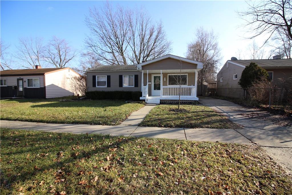 1370 Candlewood Ln - Photo 1