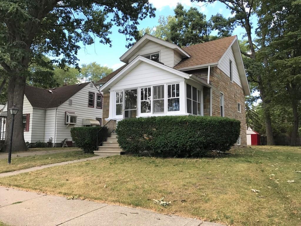 423 Maryland Ave - Photo 1