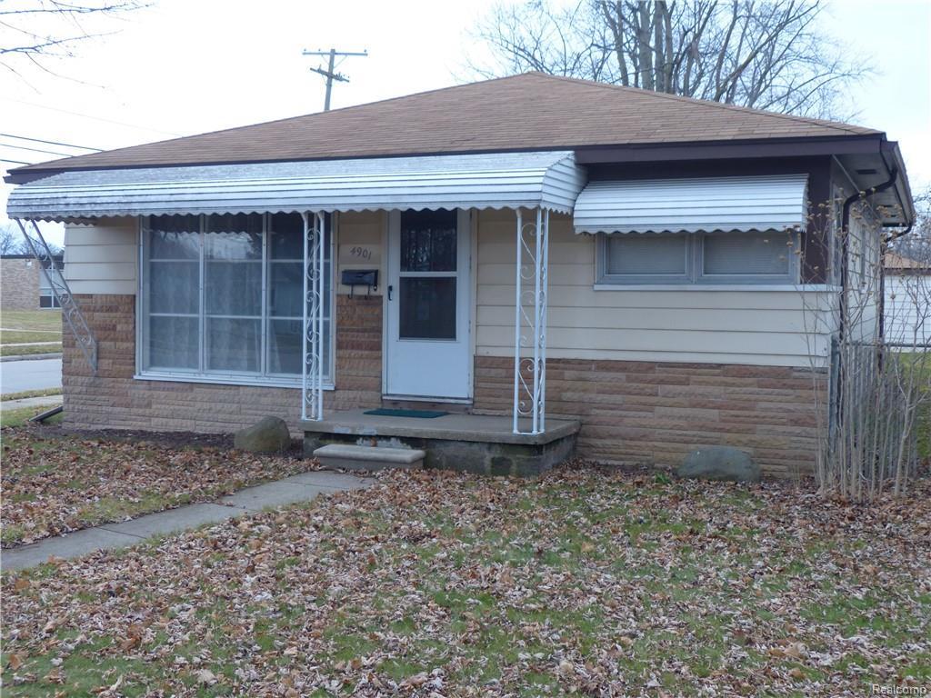 4901 Polk St - Photo 1