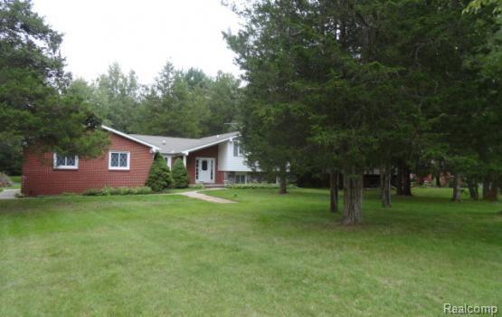 3211 Mccluskey - Photo 1