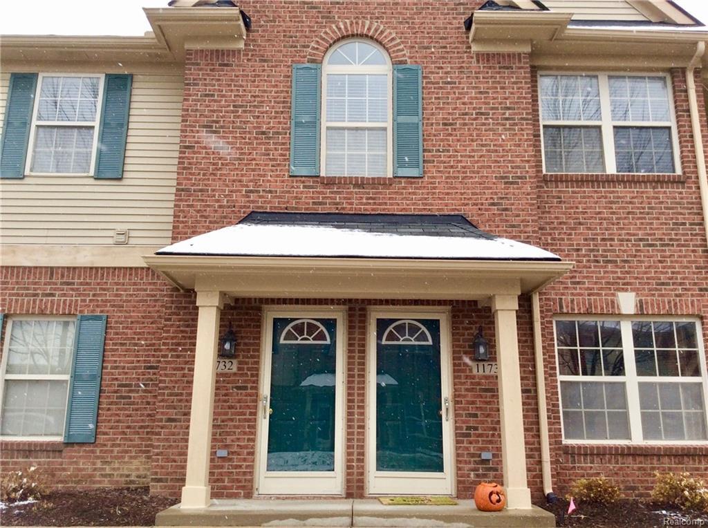 11732 Farmington Rd - Photo 1
