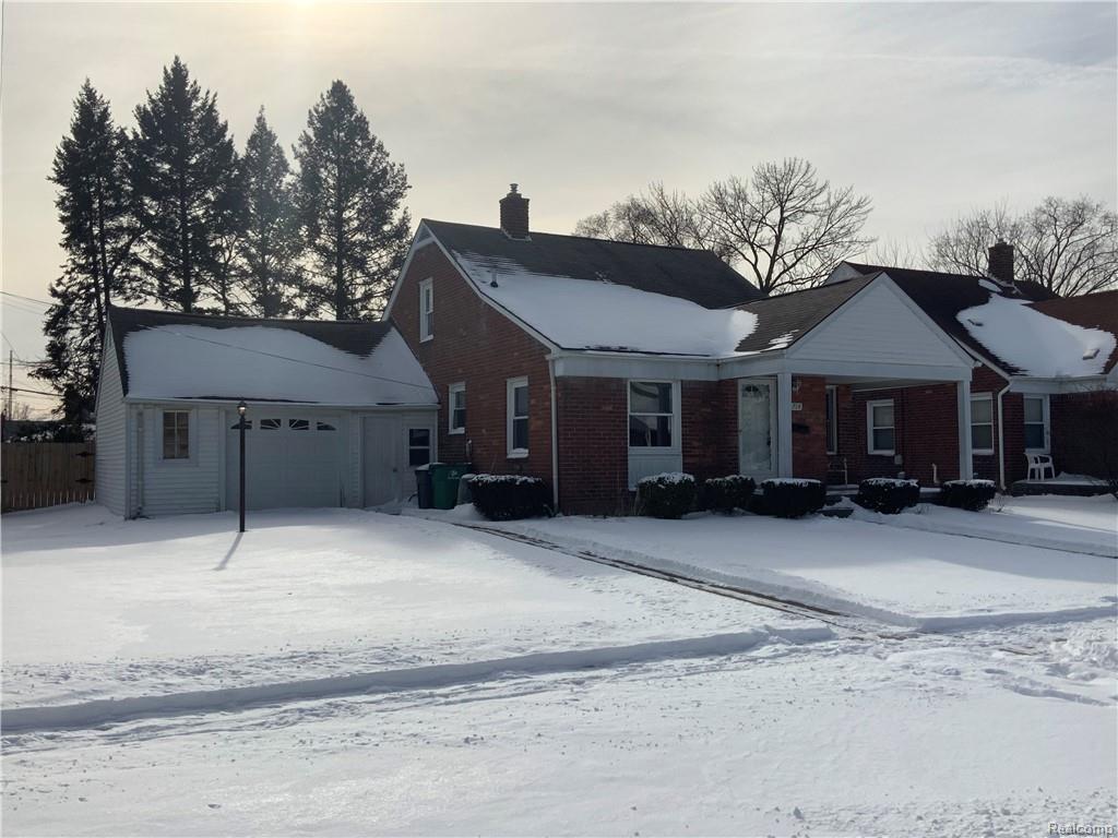 15714 Ego Ave - Photo 1