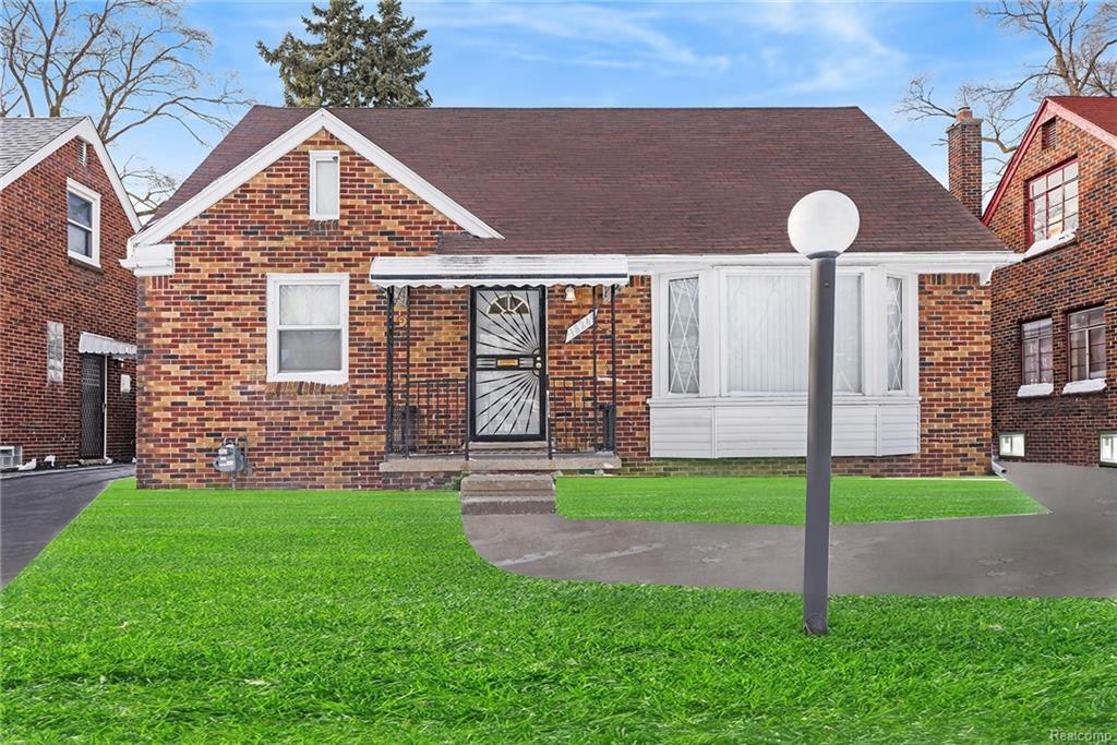 18249 Mark Twain St - Photo 1