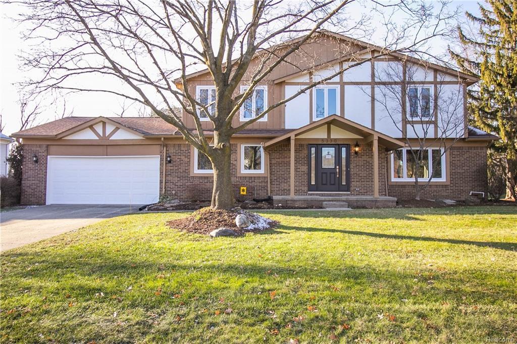 5330 Hollow Dr - Photo 1