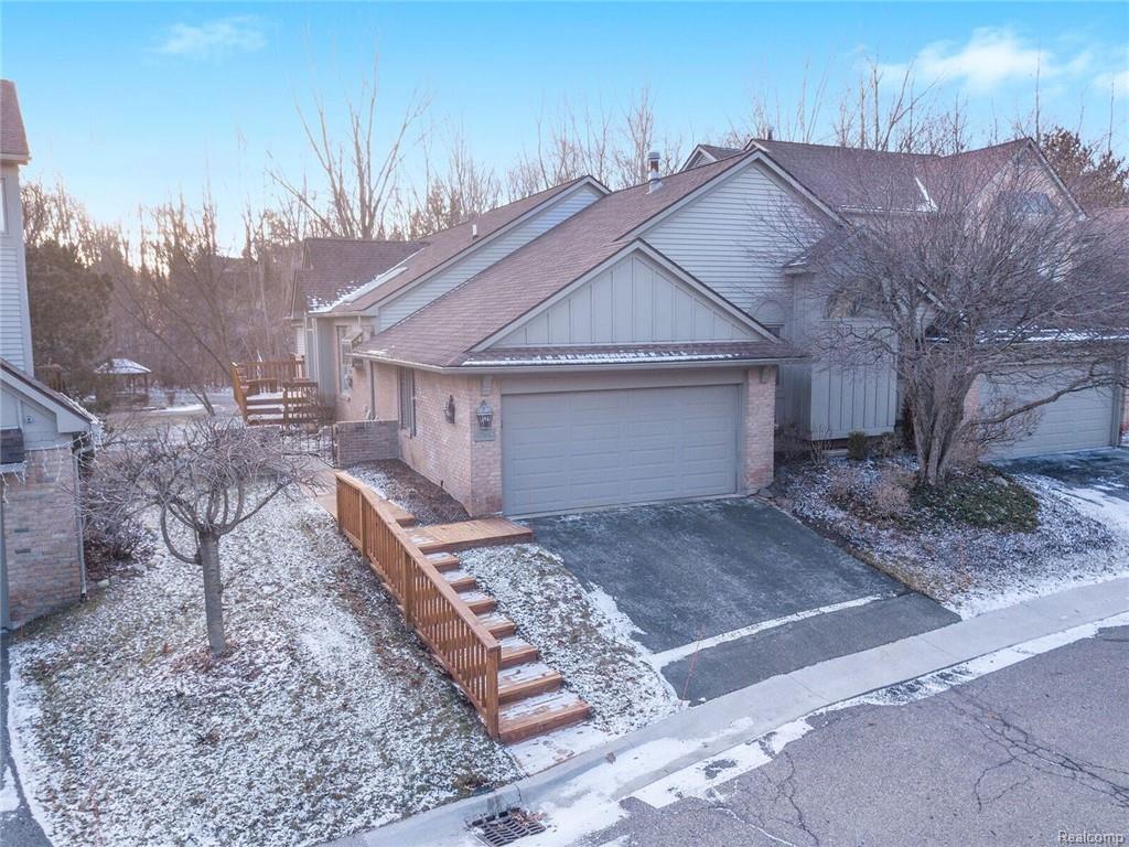 37440 Legends Trail Dr - Photo 1