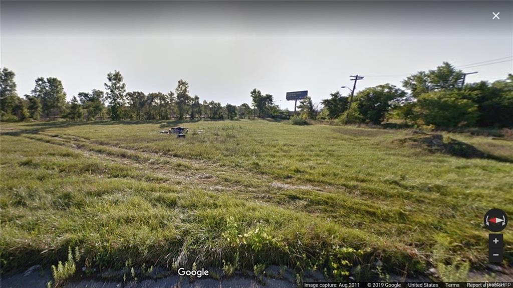 17402 Hawthorne St - Photo 1