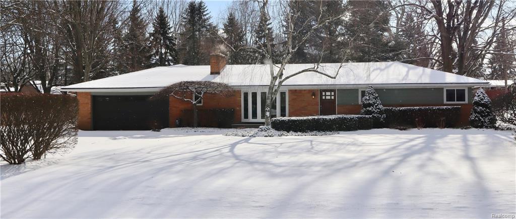 2745 Mohawk Ln - Photo 1