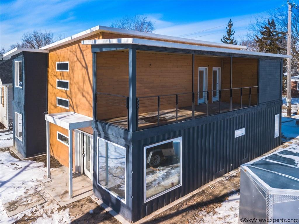 857 Camden Ave - Photo 1