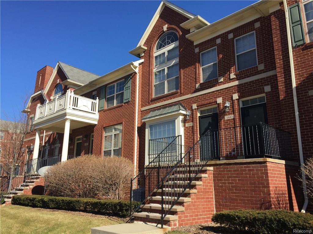 1437 Ashford Crt - Photo 1