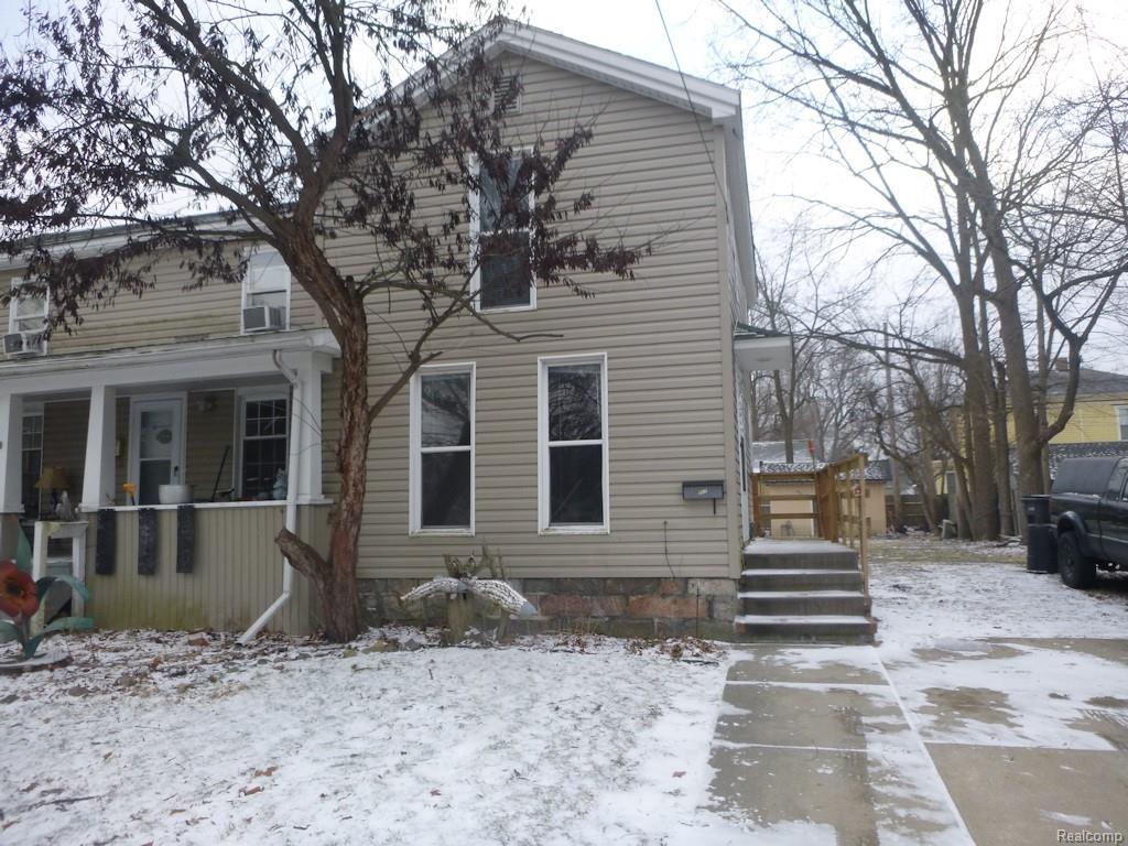217 Sibley - Photo 1