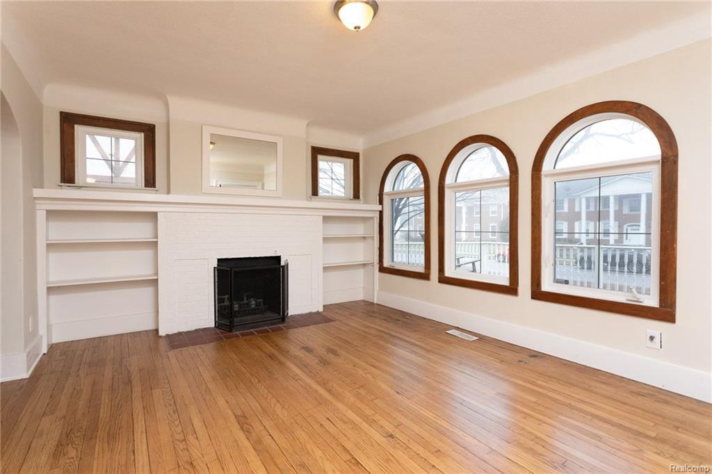 910 Neff Rd - Photo 1