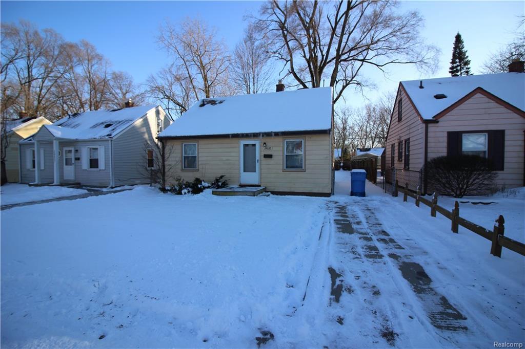 24635 Stanford St - Photo 1