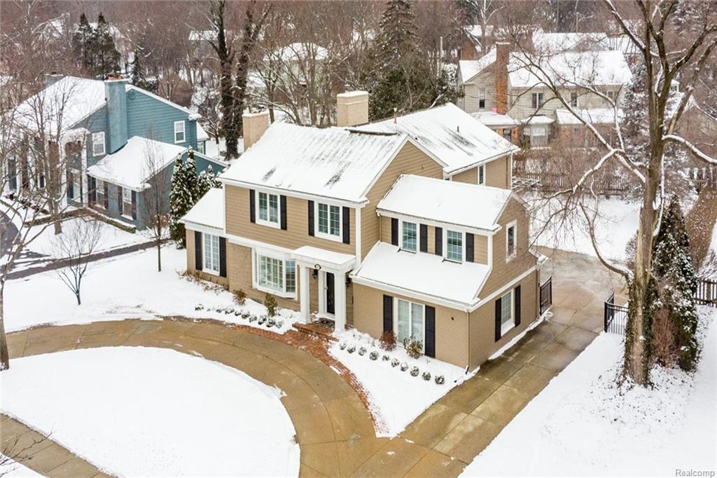559 Cranbrook Rd - Photo 1