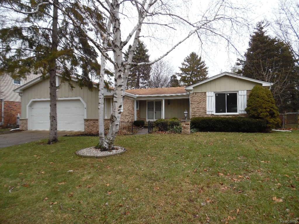 5796 Larkins Dr - Photo 1