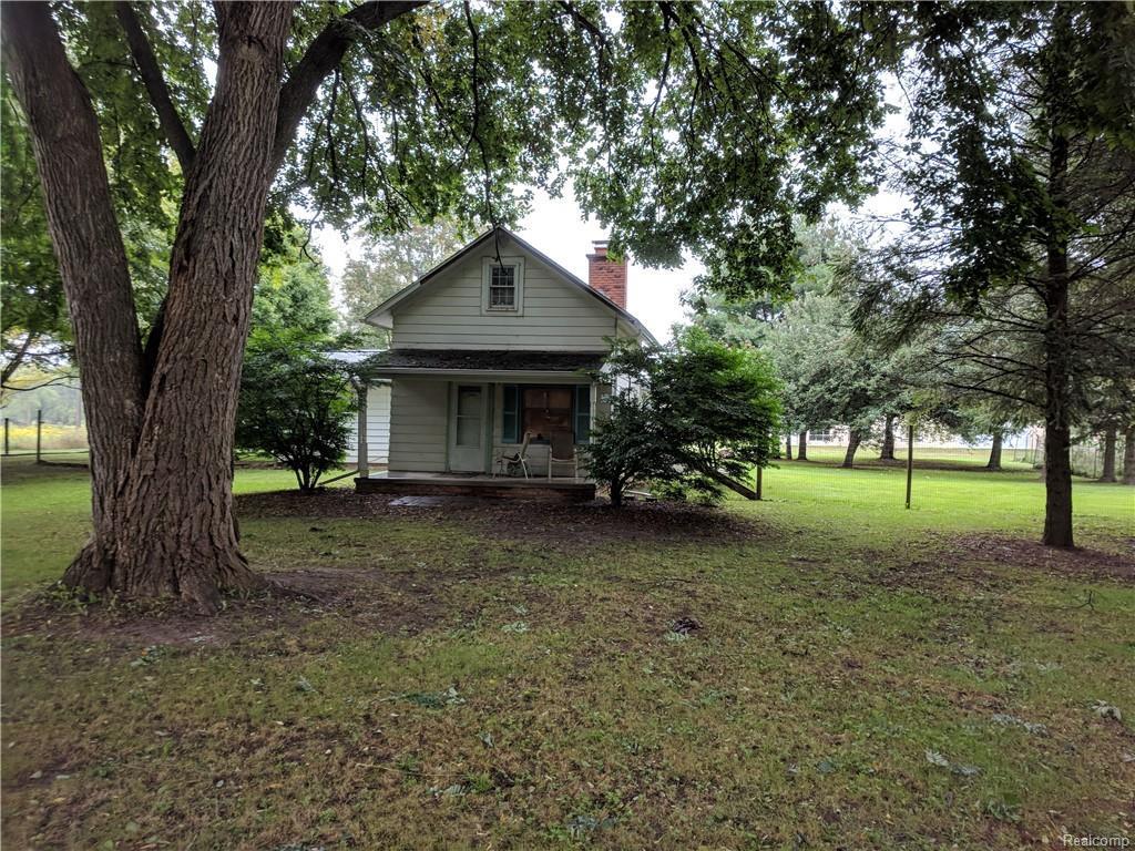 56140 Nine Mile Rd - Photo 1