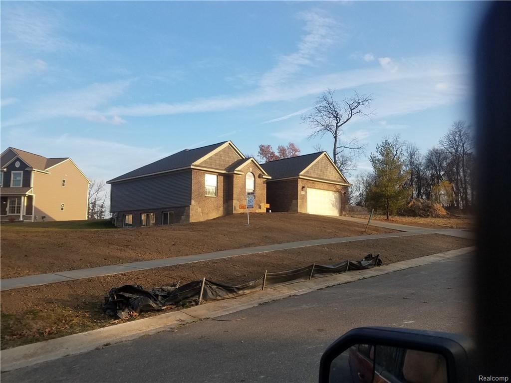 2863 Moosewood Dr W - Photo 1