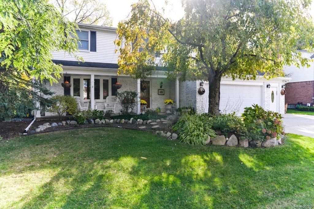 3303 Roxbury Dr - Photo 1