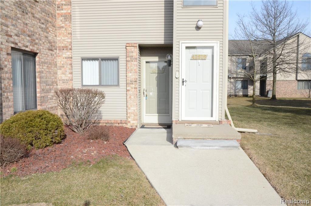 42573 Lilley Pointe Dr - Photo 1