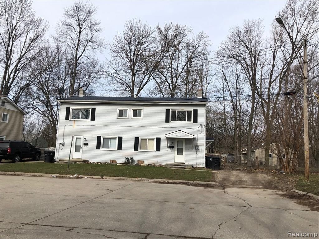 32209 Ontonagon St - Photo 1