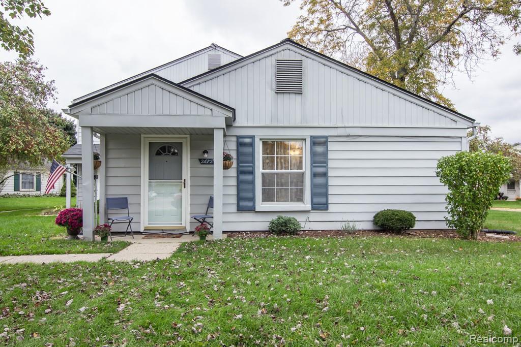 2672 Wildwood Crt - Photo 1