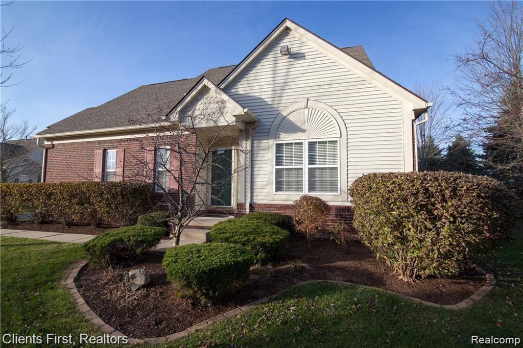 185 Morgan Dr - Photo 1