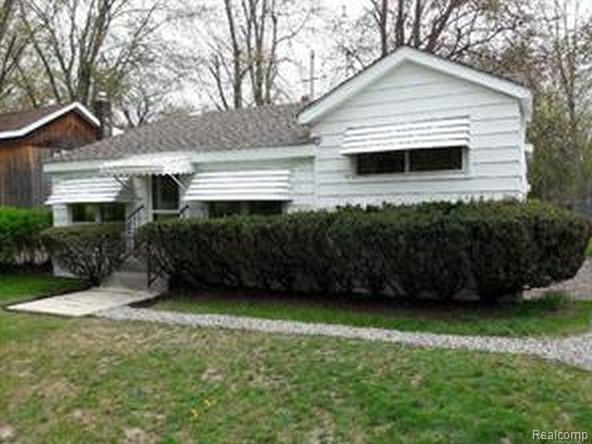 25443 7th St - Photo 1