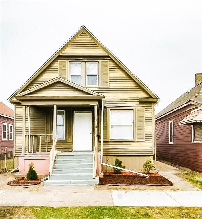 8140 Chamberlain St - Photo 1
