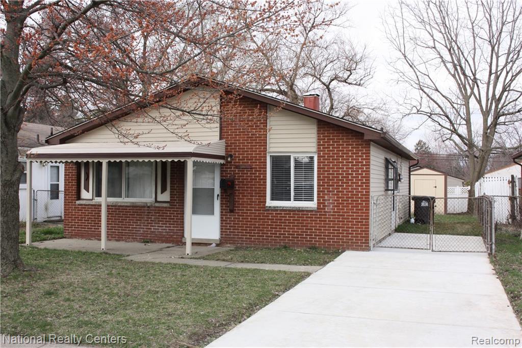 6664 Elm St - Photo 1