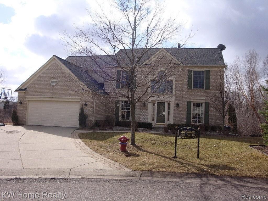 5699 Applegrove - Photo 1