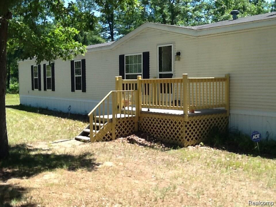401 Troy - Photo 1