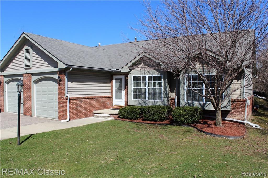 18110 Middlebelt Rd - Photo 1